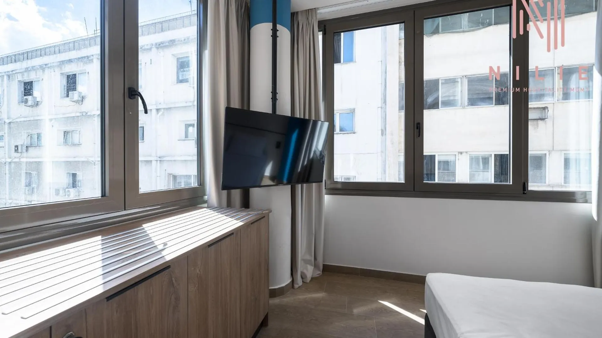 Vellow Door, Nilie Hospitality Mgmt テッサロニキ ギリシャ